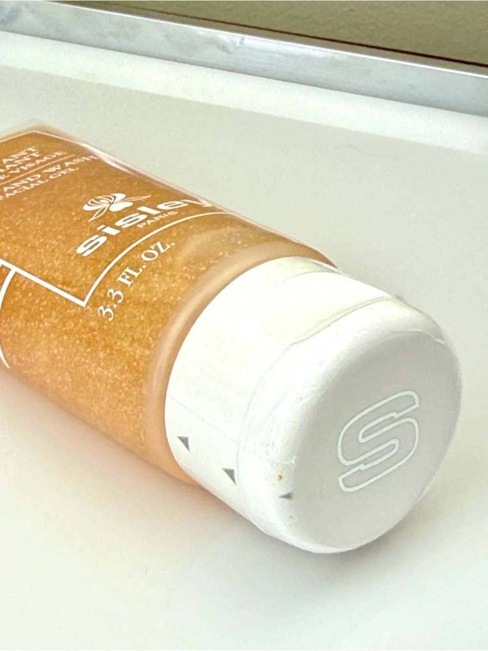 Sisley Paris Buff and Facial Wash Gel